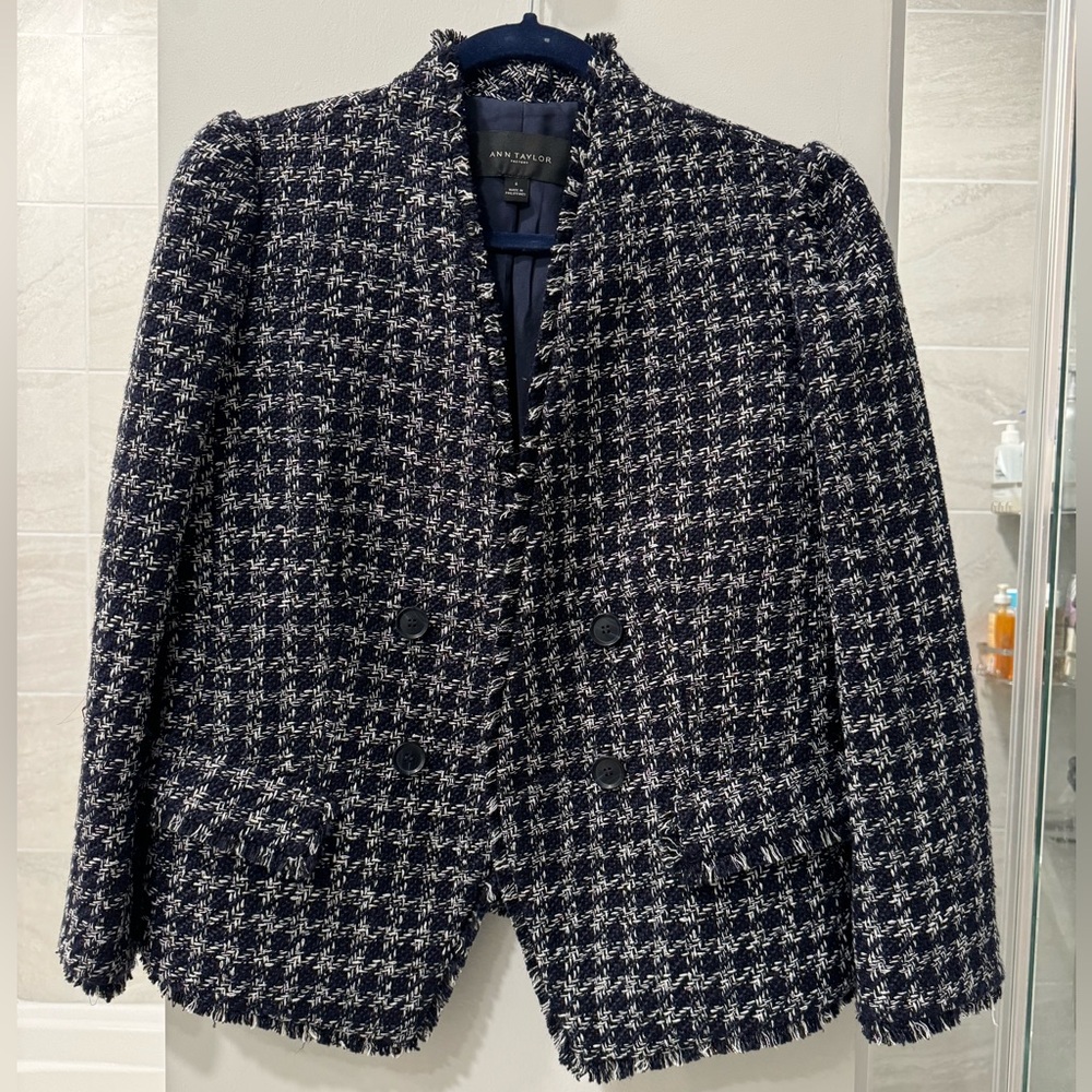 Ann Taylor Factory Tweed Navy & White Blazer